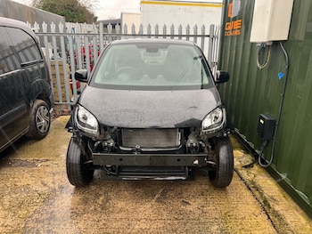 Used smart fortwo 2019 for sale - 76971694: Photo