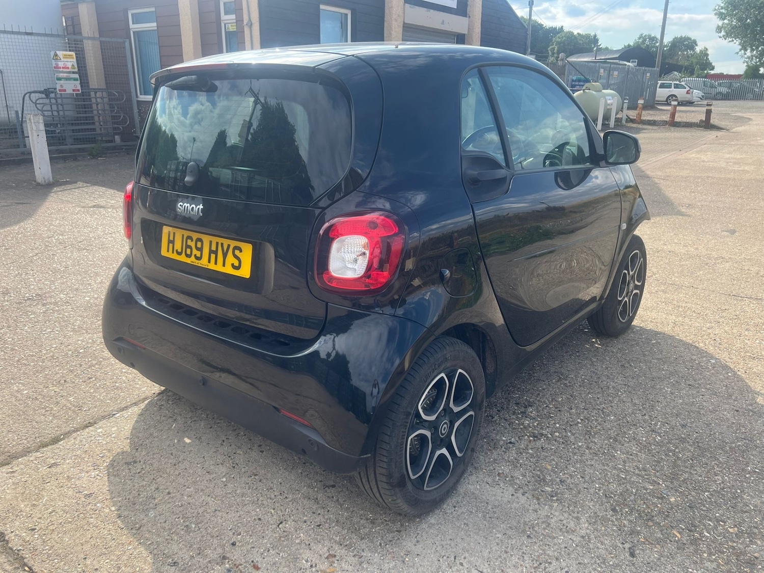 Used smart fortwo 2019 for sale - 76971694: Photo 5