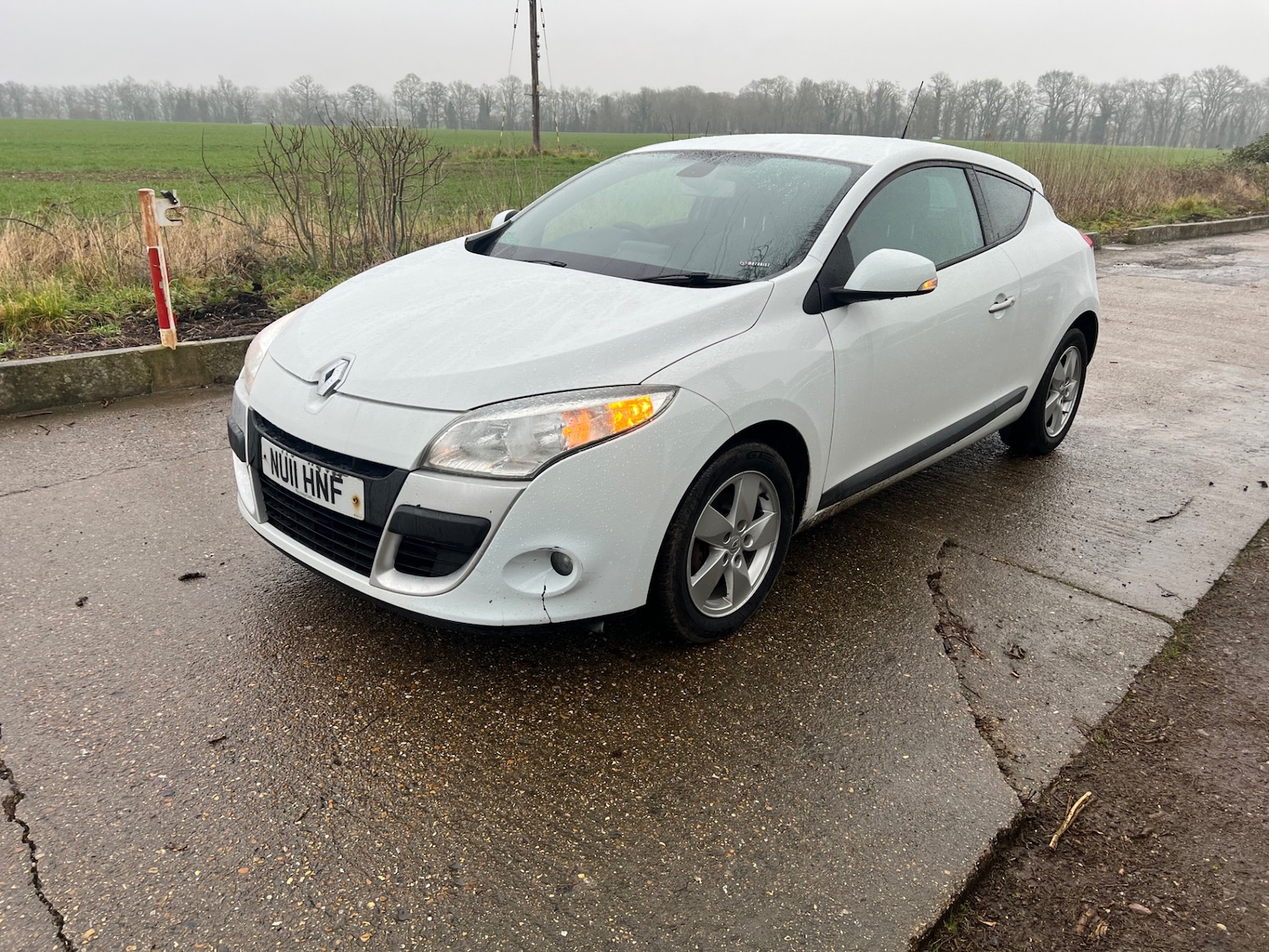 Used Renault Megane 2011 for sale - 76610820: Photo 1