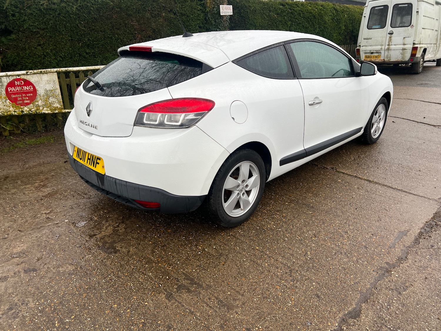 Used Renault Megane 2011 for sale - 76610820: Photo 5