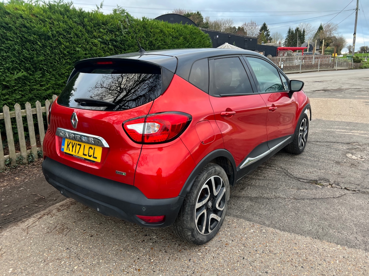 Used Renault Captur 2017 for sale - 76627070: Photo 10