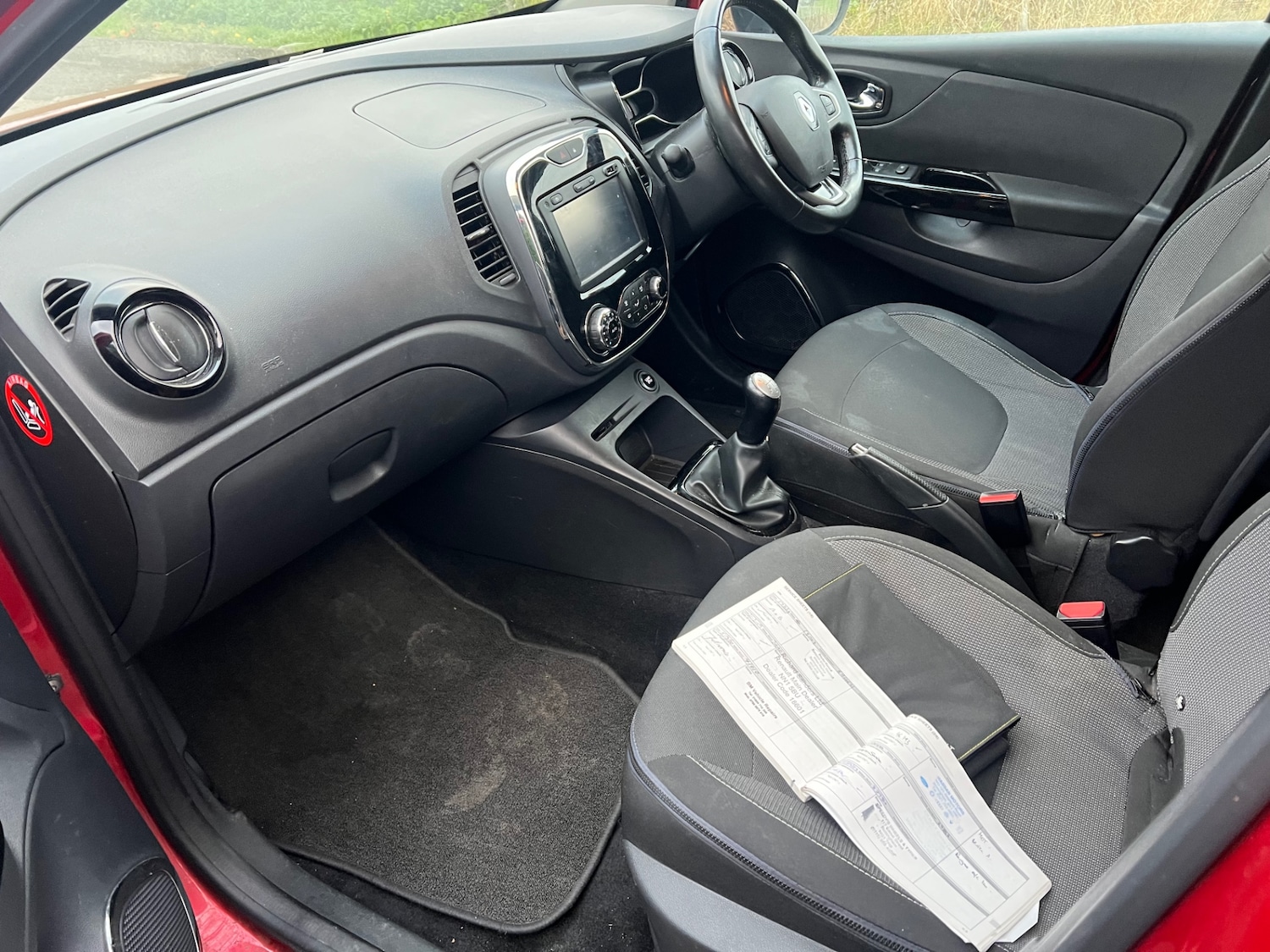 Used Renault Captur 2017 for sale - 76627070: Photo 19