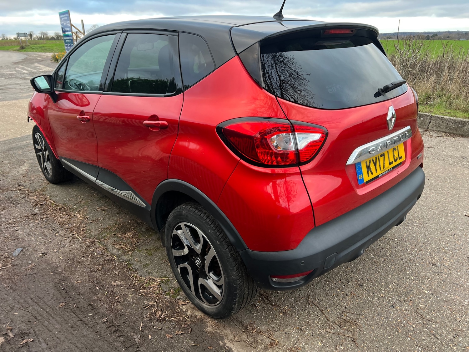 Used Renault Captur 2017 for sale - 76627070: Photo 8