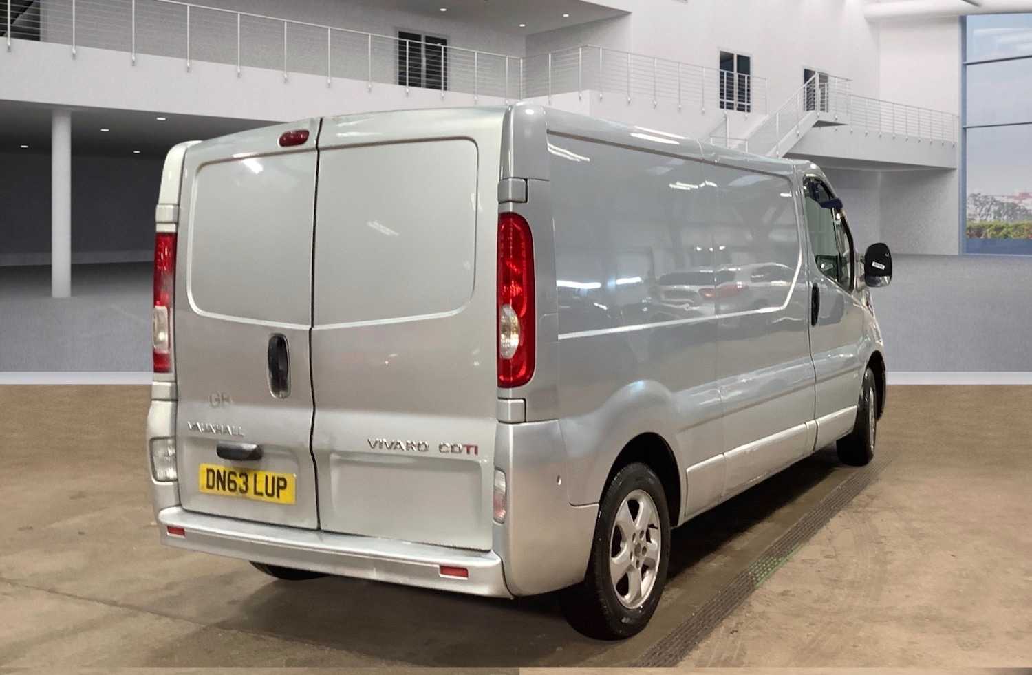 Used Vauxhall Vivaro 2013 for sale - 77508654: Photo 4
