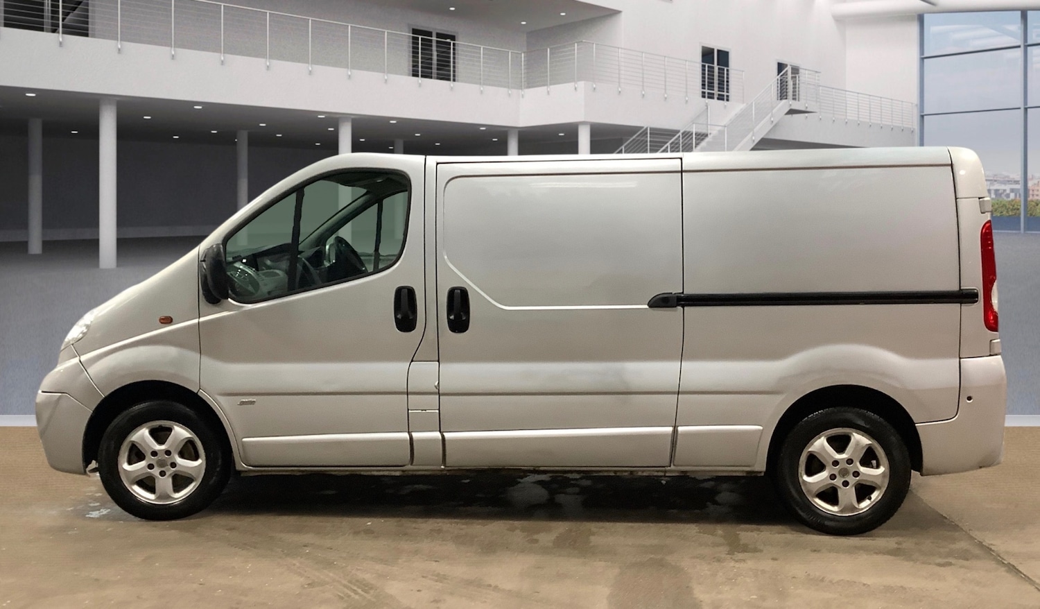 Used Vauxhall Vivaro 2013 for sale - 77508654: Photo 6