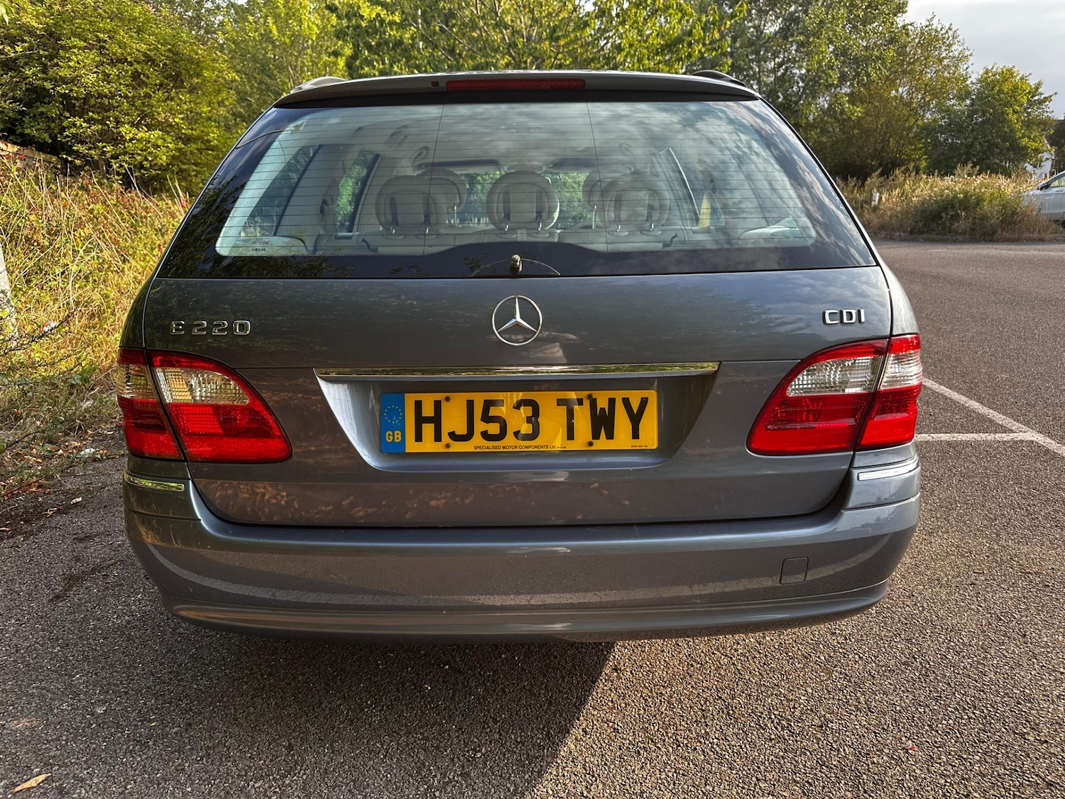 Used Mercedes-Benz E Class 2003 for sale - 76641676: Photo 7