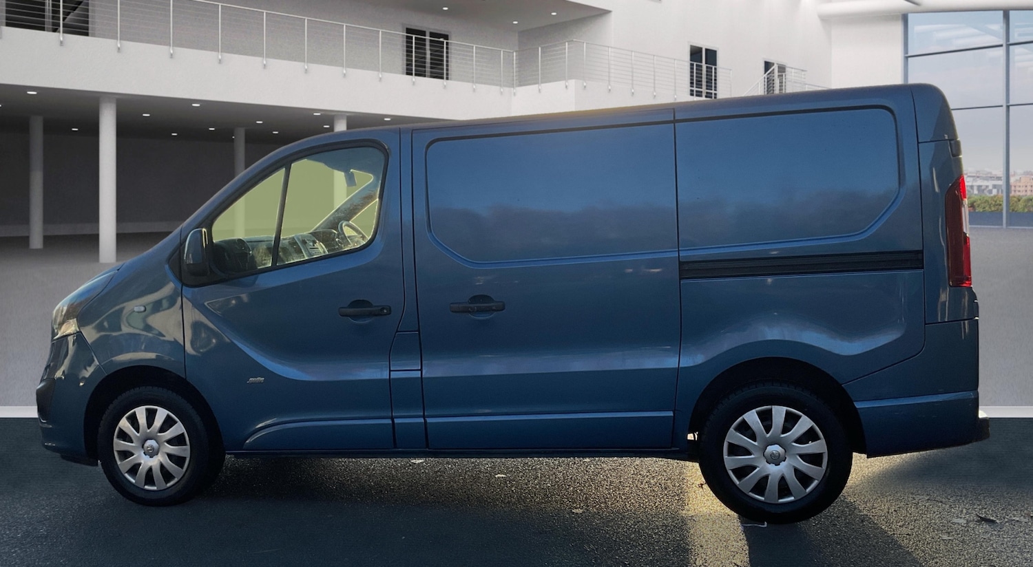 Used Vauxhall Vivaro 2015 for sale - 77053009: Photo 4