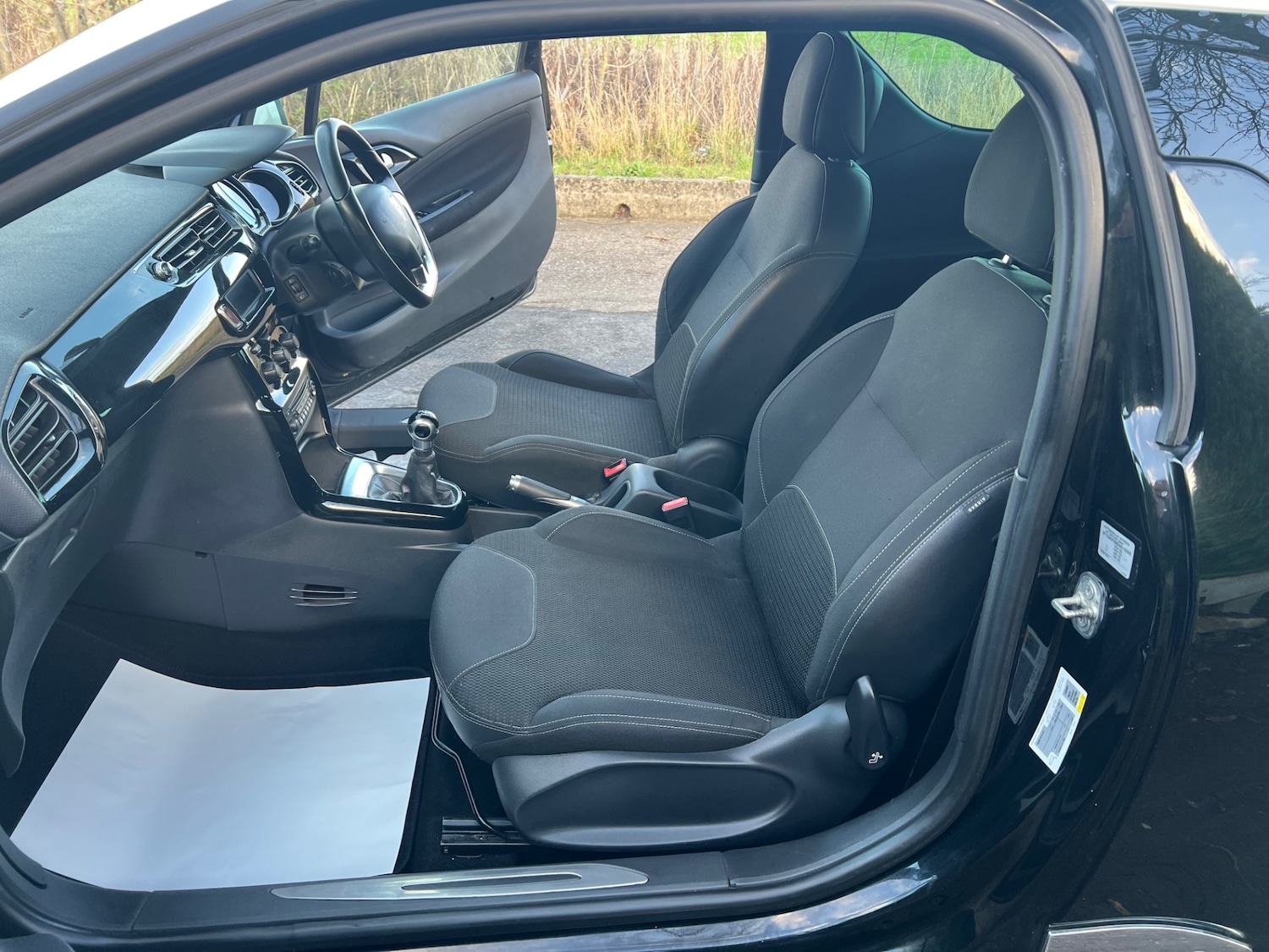 Used Citroen DS3 2013 for sale - 76670913: Photo 14