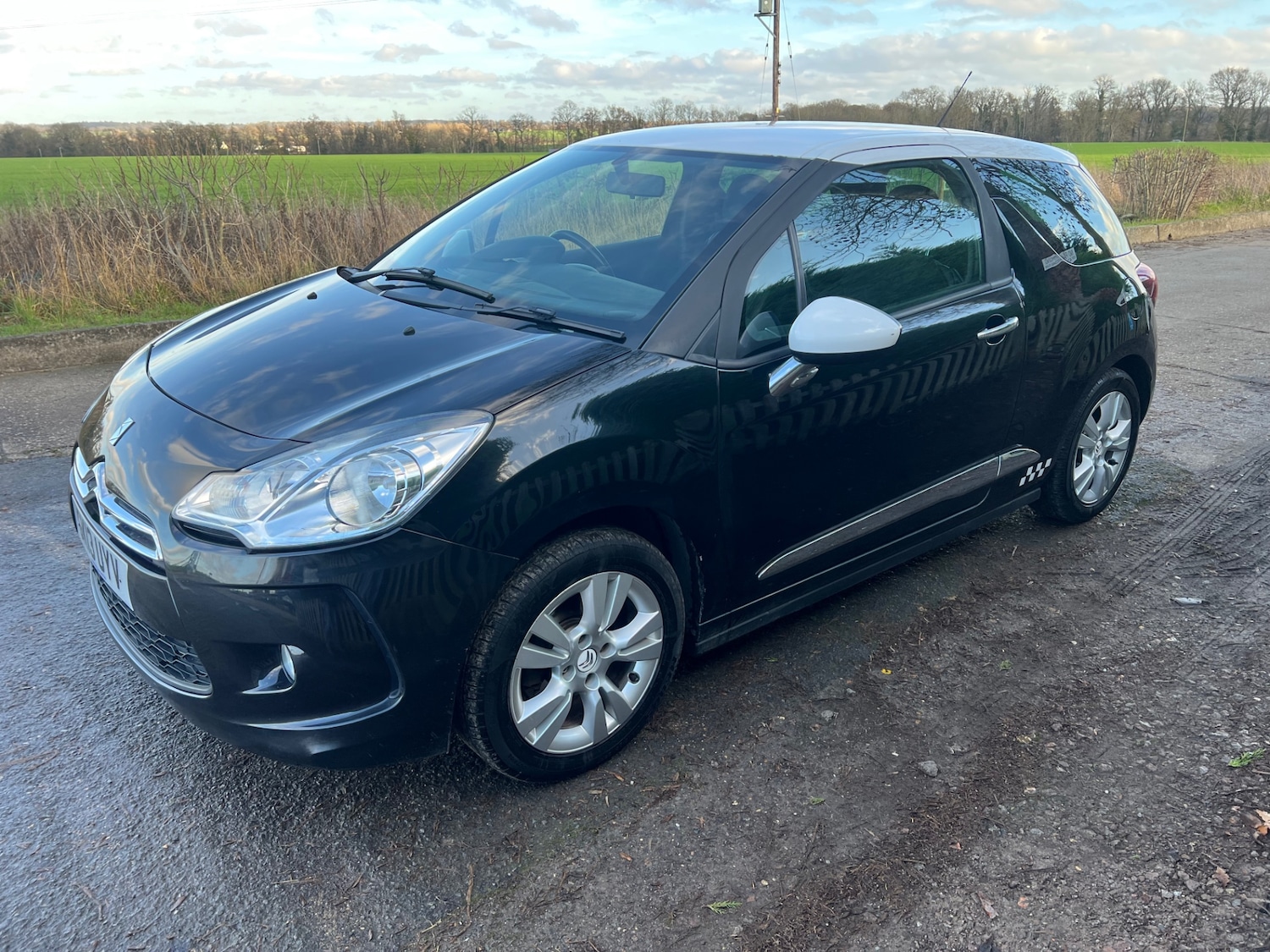 Used Citroen DS3 2013 for sale - 76670913: Photo 4