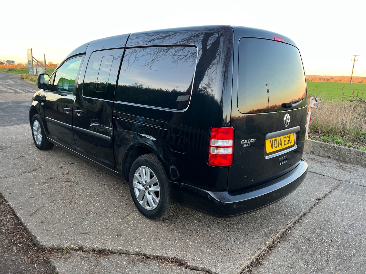 Used Volkswagen Caddy Maxi 2014 for sale - 76627267: Photo 5