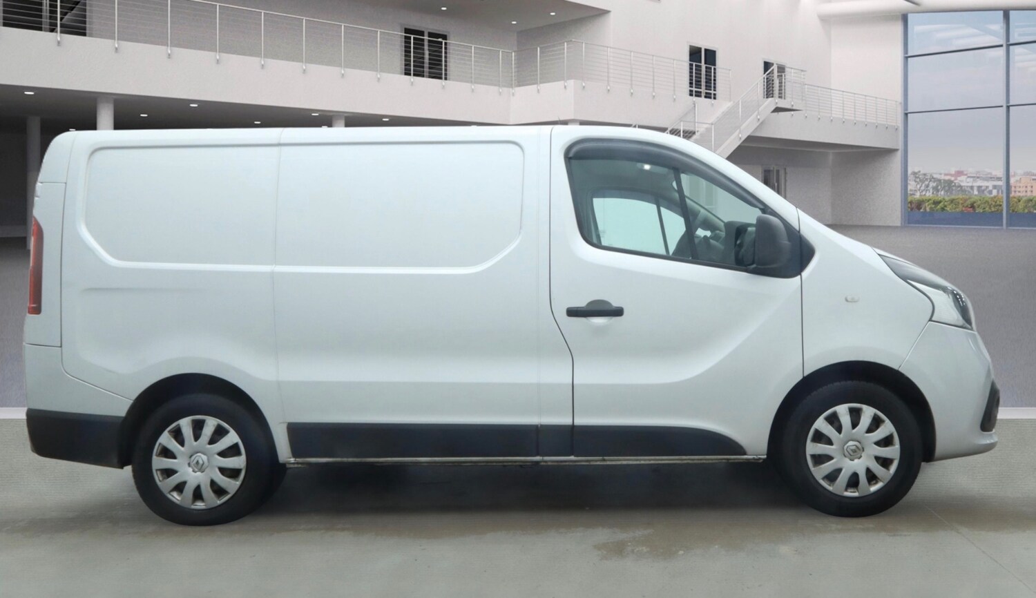 Used Renault Trafic 2017 for sale - 77450803: Photo 5