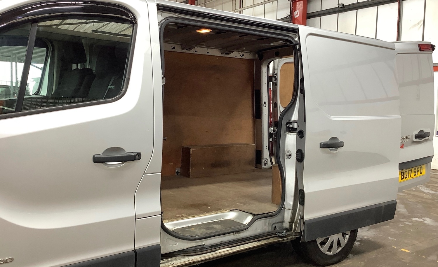 Used Renault Trafic 2017 for sale - 77450803: Photo 7