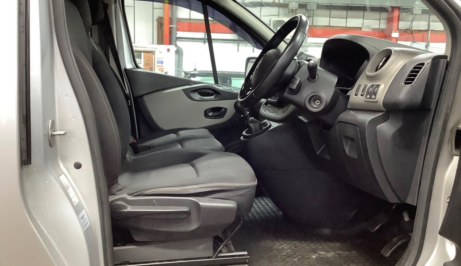 Used Renault Trafic 2017 for sale - 77450803: Photo 9