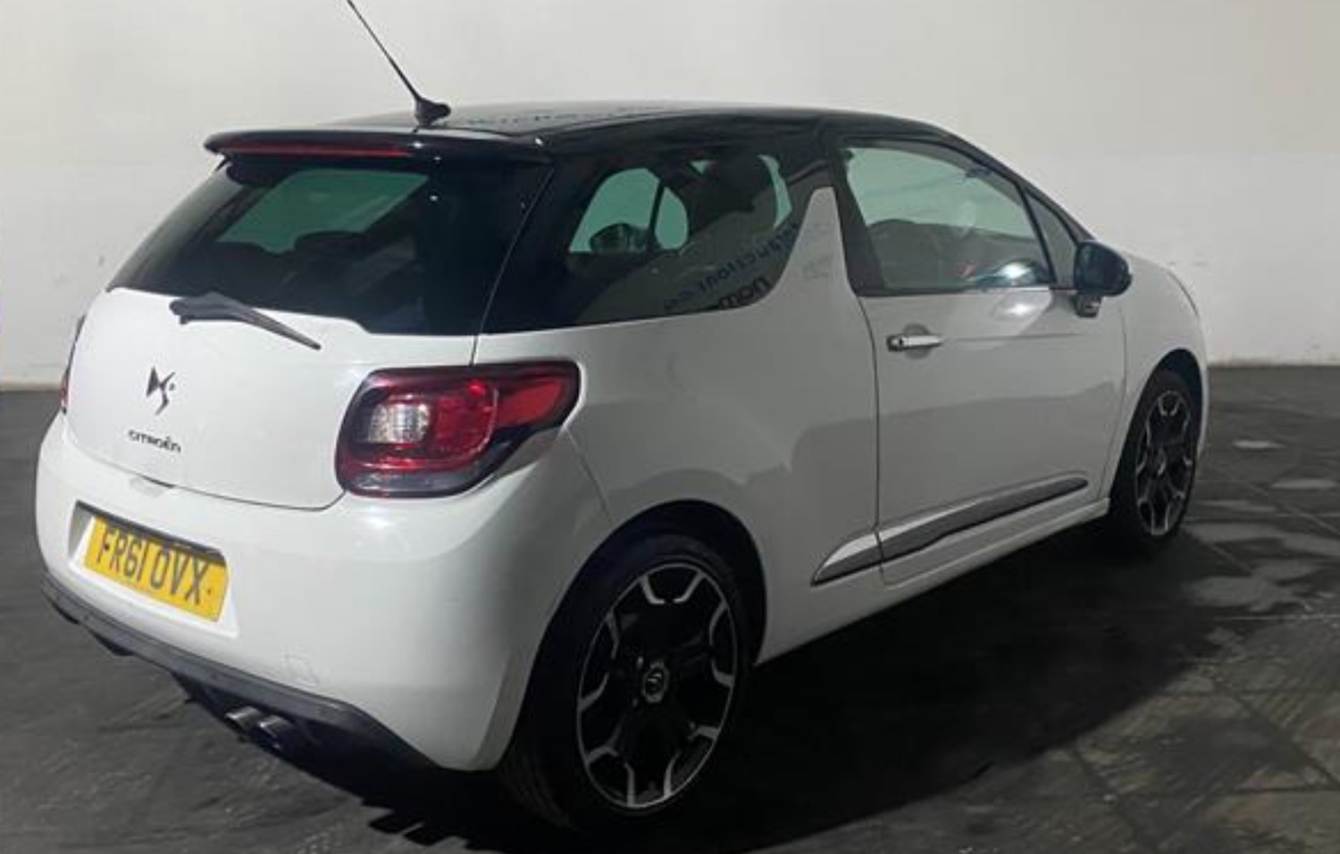 Used Citroen DS3 2011 for sale - 76643664: Photo 6