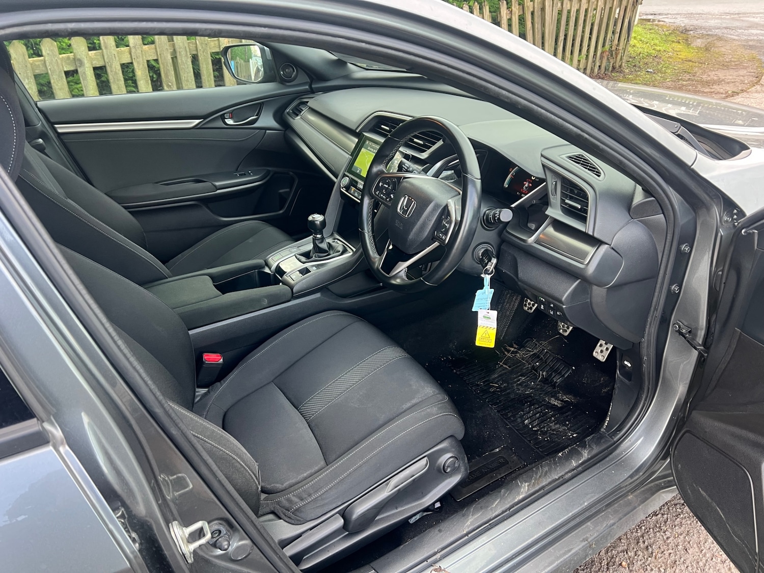 Used Honda Civic 2019 for sale - 76799080: Photo 10