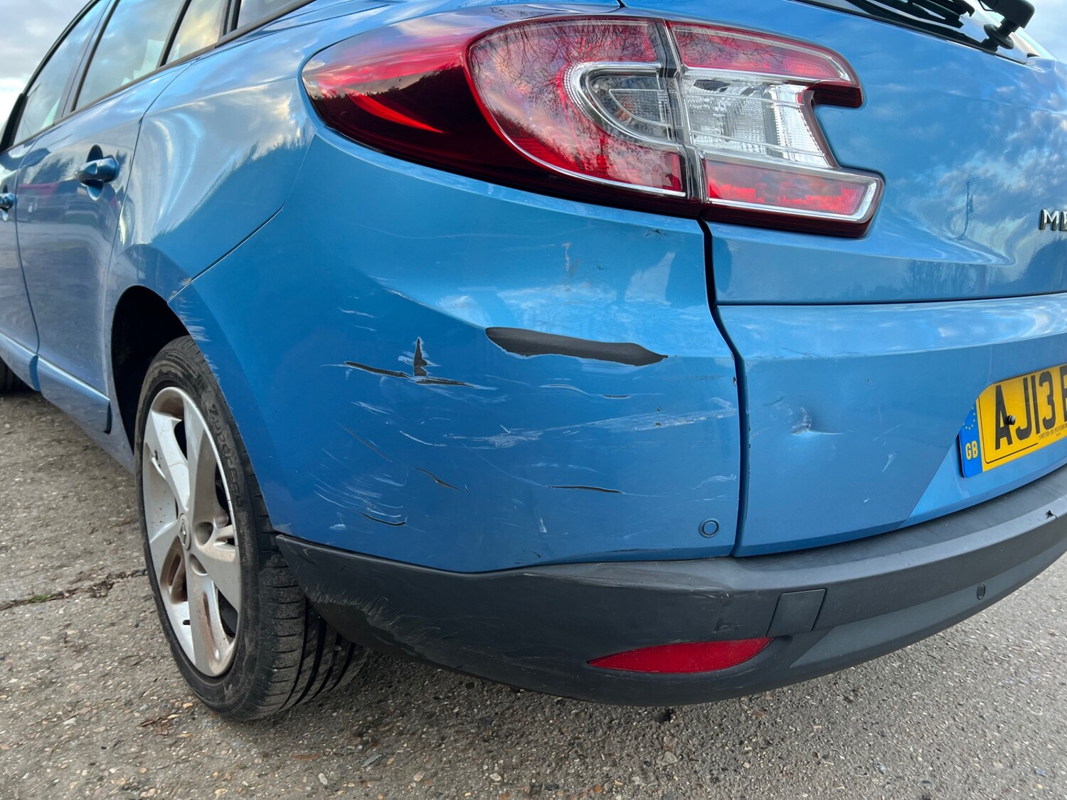 Used Renault Megane 2013 for sale - 77104091: Photo 10