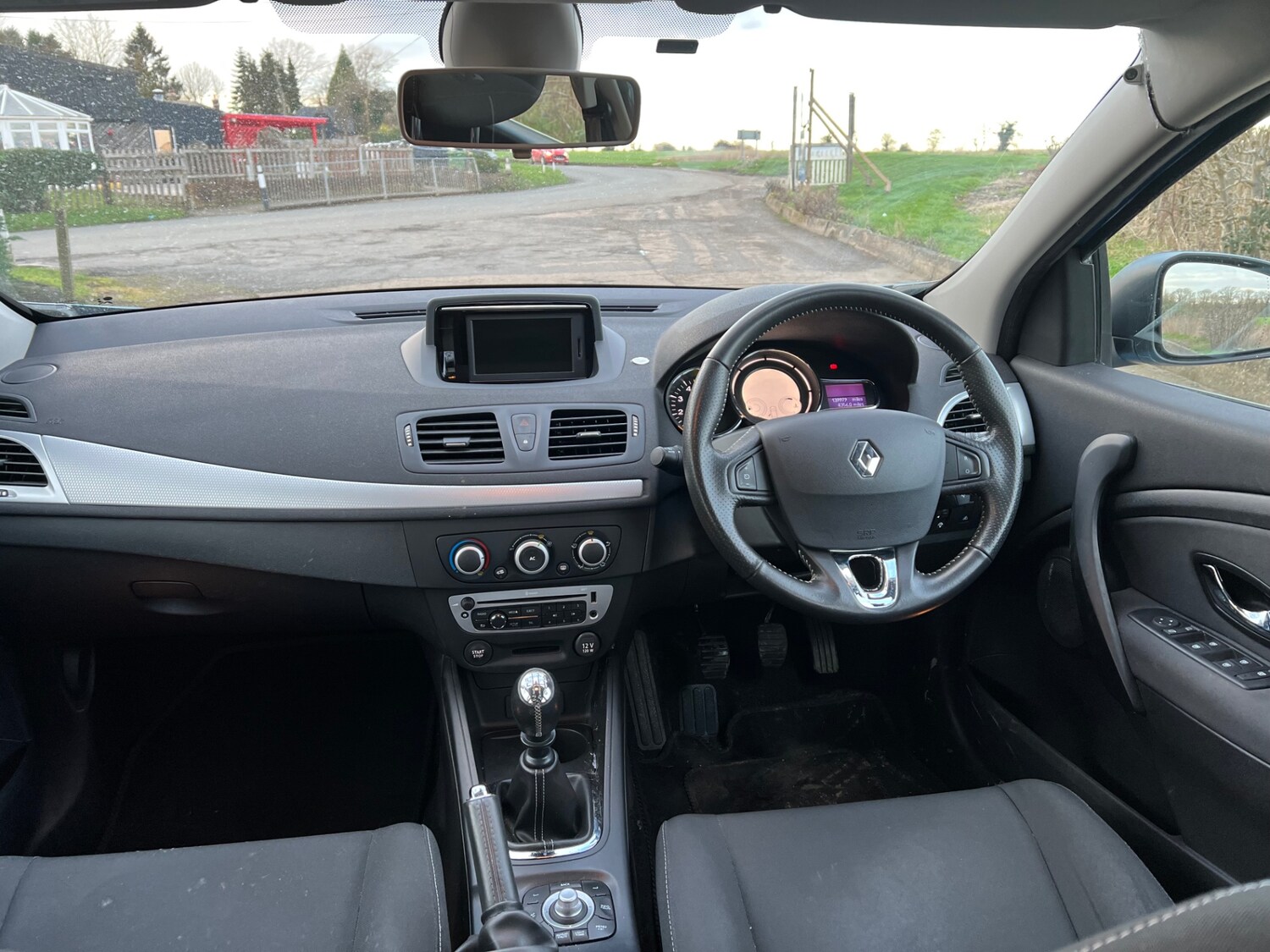 Used Renault Megane 2013 for sale - 77104091: Photo 11