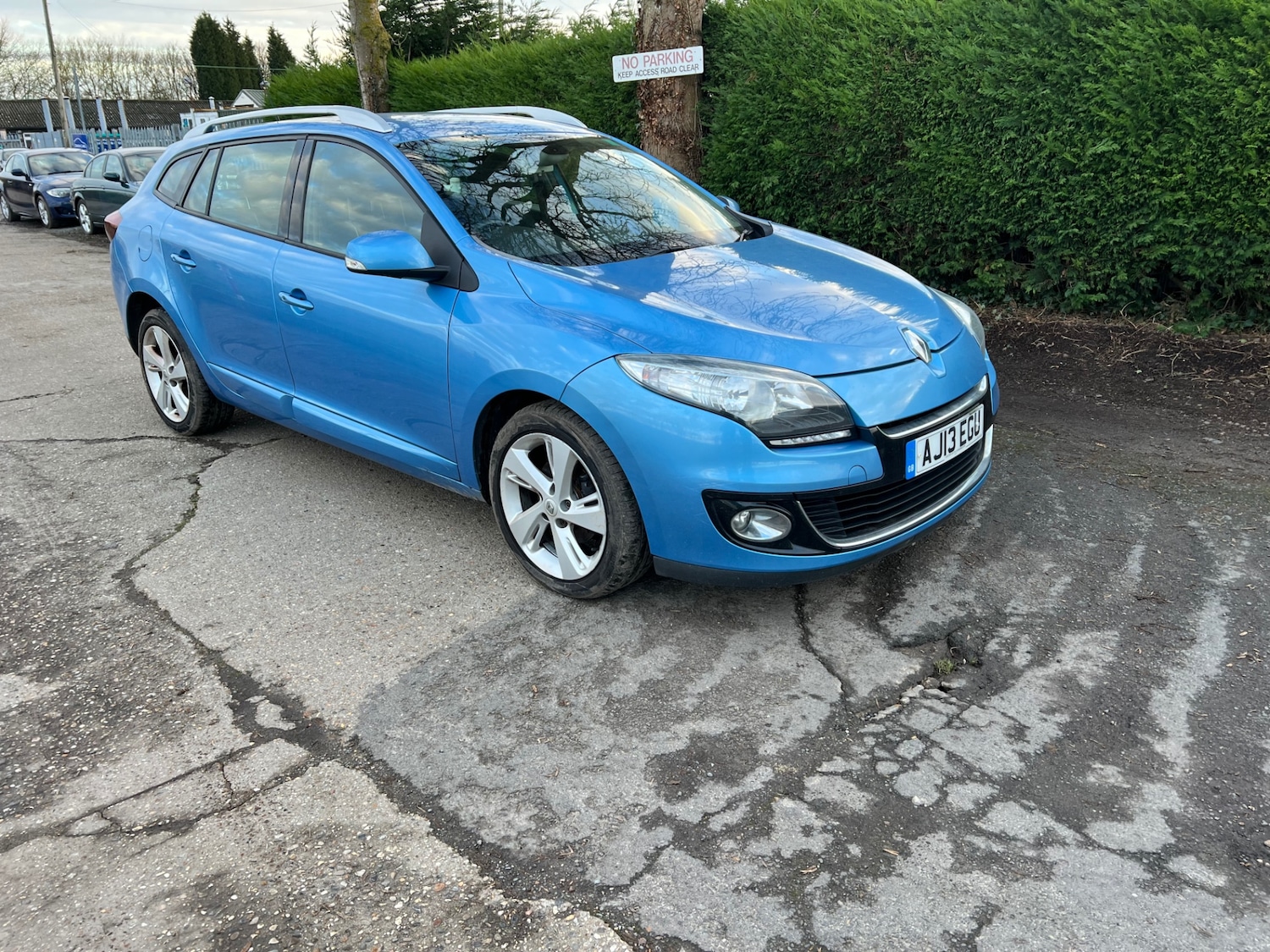 Used Renault Megane 2013 for sale - 77104091: Photo 3