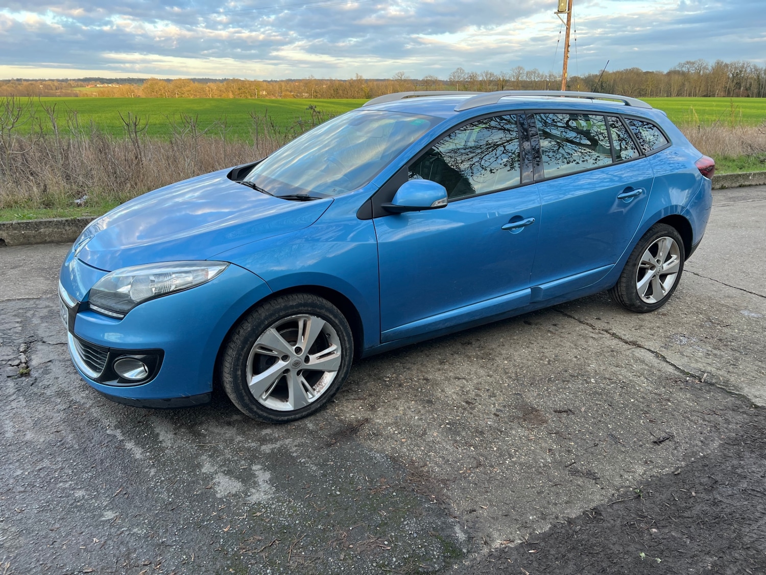 Used Renault Megane 2013 for sale - 77104091: Photo 4
