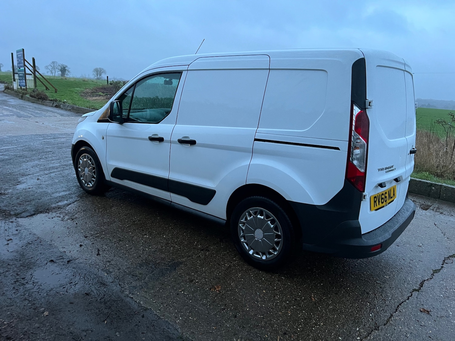 Used Ford Transit Connect 2016 for sale - 77104070: Photo 6