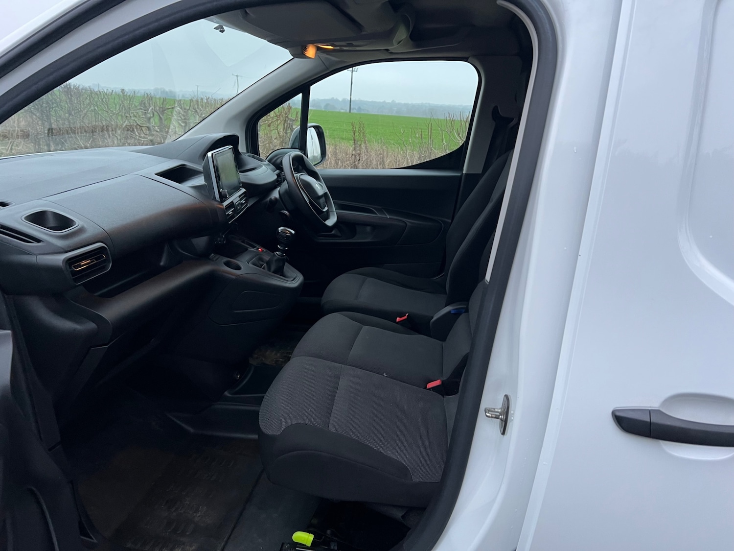 Used Peugeot Partner 2022 for sale - 76986697: Photo 13