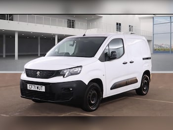 Used Peugeot Partner 2022 for sale - 76986697: Photo