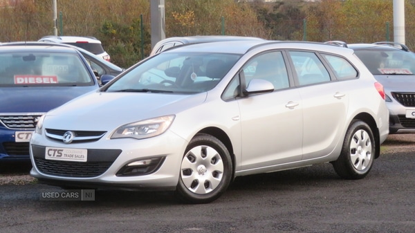 Used Vauxhall Astra 2013 for sale - 76539355: Photo 4