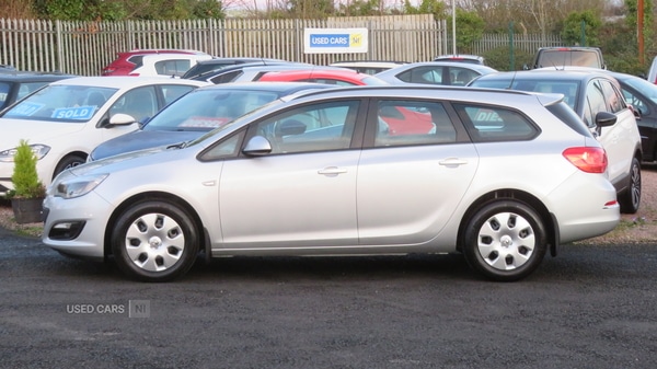 Used Vauxhall Astra 2013 for sale - 76539355: Photo 5