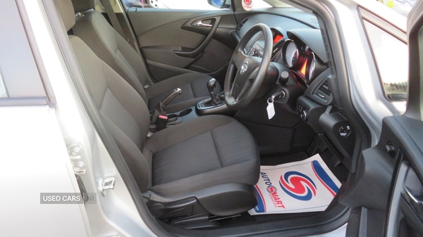 Used Vauxhall Astra 2013 for sale - 76539355: Photo 7