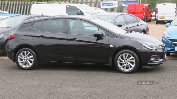 Used Vauxhall Astra 2018 for sale - 78087492: Photo 2