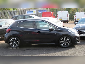 Used Peugeot 208 2018 for sale - 78101643: Photo