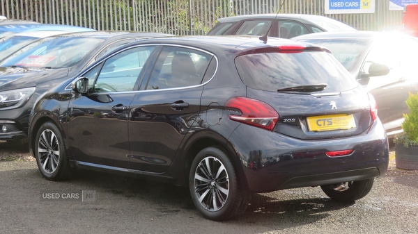 Used Peugeot 208 2018 for sale - 78101643: Photo 5