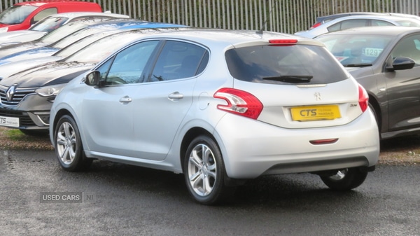 Used Peugeot 208 2013 for sale - 78059286: Photo 6
