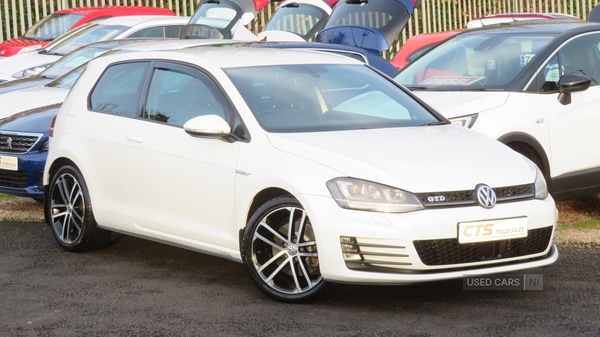 Used Volkswagen Golf 2013 for sale - 76474224: Photo 2