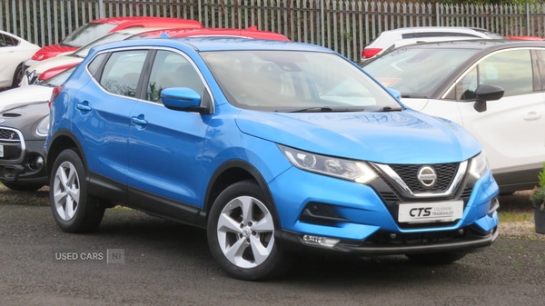 Used Nissan Qashqai 2018 for sale - 77030109: Photo 2