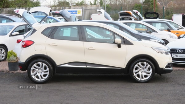 Used Renault Captur 2014 for sale - 74197179: Photo 2