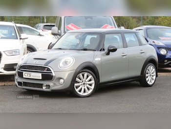 Used MINI Hatch 2018 for sale - 75708891: Photo
