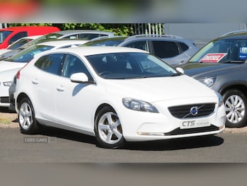 Used Volvo V40 2014 for sale - 78536285: Photo