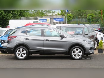 Used Nissan Qashqai 2017 for sale - 78763630: Photo
