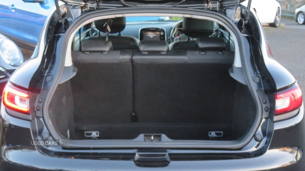 Used Renault Clio 2018 for sale - 77738885: Photo 17