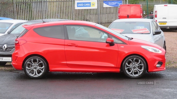 Used Ford Fiesta 2018 for sale - 78035638: Photo 2