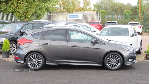Used Ford Focus 2018 for sale - 75992048: Photo 2