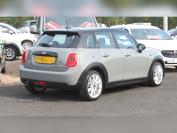 Used MINI Hatch 2017 for sale - 75636076: Photo