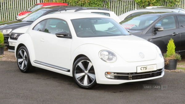 Used Volkswagen Beetle 2016 for sale - 76201976: Photo 2