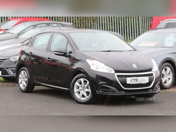 Used Peugeot 208 2017 for sale - 78276923: Photo