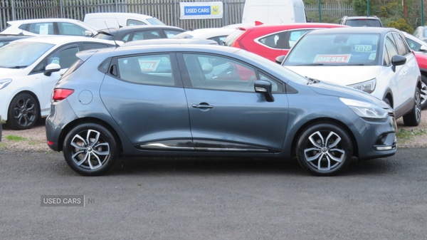 Used Renault Clio for sale - 77840485: Photo 2