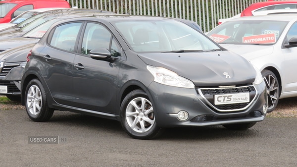 Used Peugeot 208 2014 for sale - 77982801: Photo 1