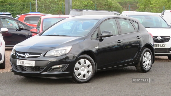 Used Vauxhall Astra 2013 for sale - 77230988: Photo 4