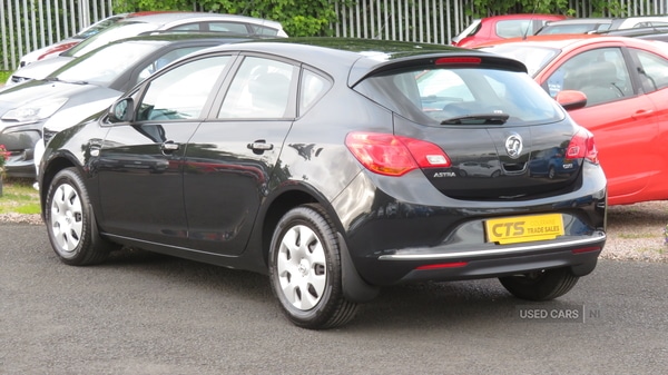 Used Vauxhall Astra 2013 for sale - 77230988: Photo 6
