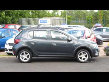 Used Dacia Sandero Stepway 2018 for sale - 74823409: Photo